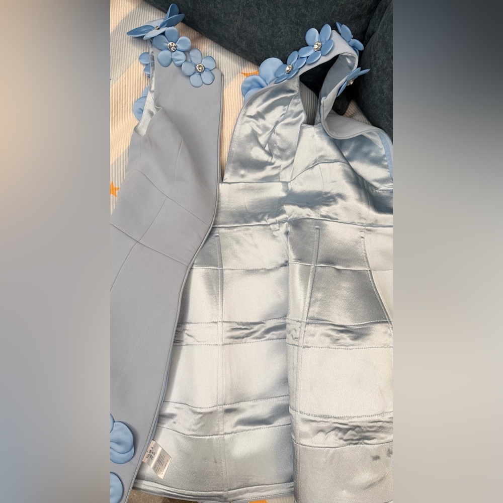 bronx and banco Light Blue Floral Appliqué V-Neck Mini Dress-RRP$895 - Picture 7 of 13